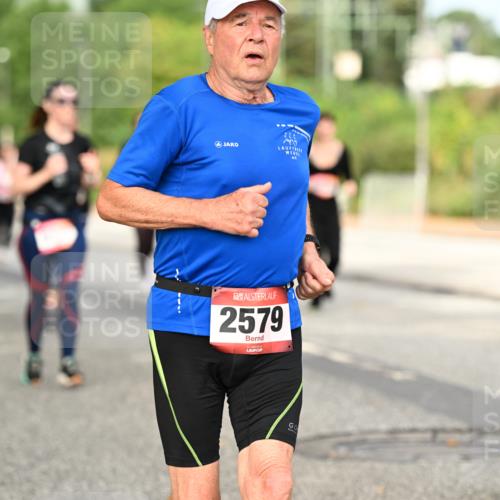 06.09.2026 - CURREX Alsterlauf Dr. Thomas Lammeyer http://msf.ph/oto/10144362 06.09.2026 10:16:07 Laufen 2579 meine-sportfotos.de