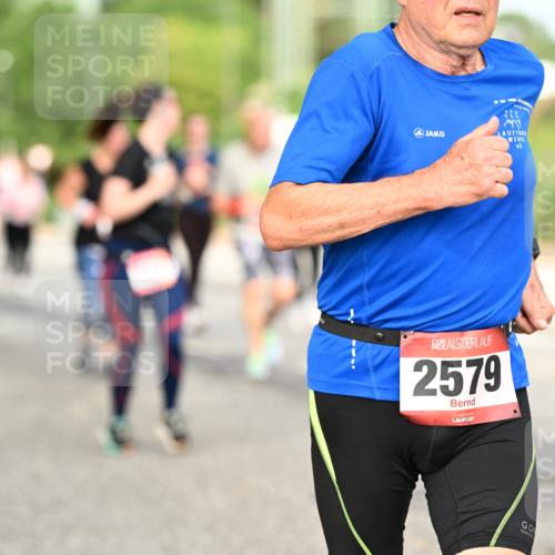 06.09.2026 - CURREX Alsterlauf Dr. Thomas Lammeyer http://msf.ph/oto/10144369 06.09.2026 10:16:07 Laufen 211, 2579 meine-sportfotos.de