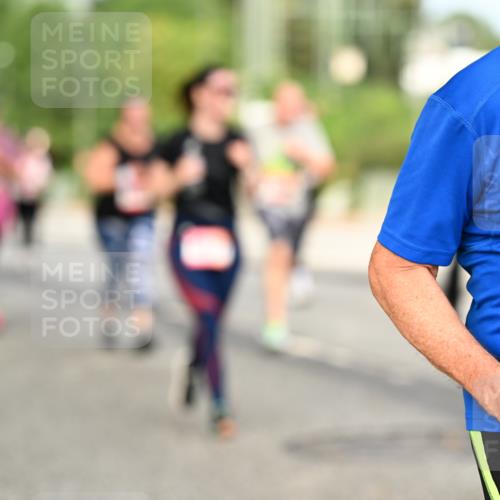 06.09.2026 - CURREX Alsterlauf Dr. Thomas Lammeyer http://msf.ph/oto/10144375 06.09.2026 10:16:08 Laufen 25 meine-sportfotos.de