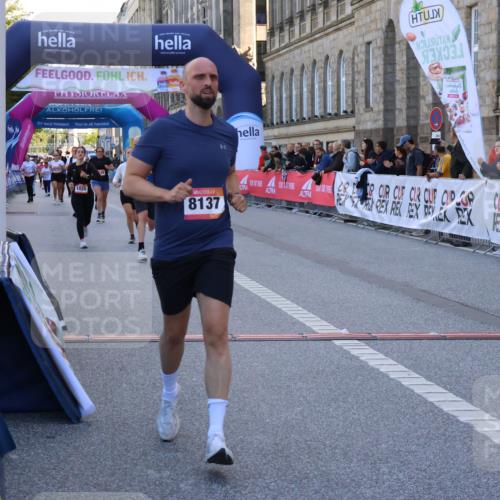 06.09.2026 - CURREX Alsterlauf Strokosch-Dieckow http://msf.ph/oto/10144427 06.09.2026 11:46:42 Ziel 1007, 1020, 1082, 1118, 1157, 1189, 1210, 8137, 8138, 8162 meine-sportfotos.de