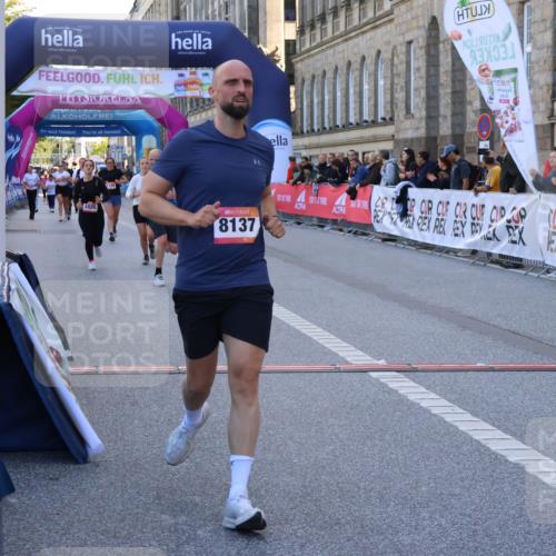 06.09.2026 - CURREX Alsterlauf Strokosch-Dieckow http://msf.ph/oto/10144433 06.09.2026 11:46:42 Ziel 1007, 1020, 1082, 1118, 1157, 1189, 1210, 8137, 8138, 8162 meine-sportfotos.de
