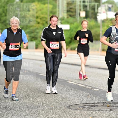 06.09.2026 - CURREX Alsterlauf Dr. Thomas Lammeyer http://msf.ph/oto/10144473 06.09.2026 10:16:22 Laufen 3768, 2402, 2757, 4609, 5562 meine-sportfotos.de