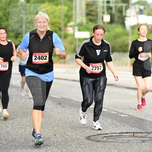 06.09.2026 - CURREX Alsterlauf Dr. Thomas Lammeyer http://msf.ph/oto/10144483 06.09.2026 10:16:23 Laufen 3768, 2402, 2757, 4609 meine-sportfotos.de