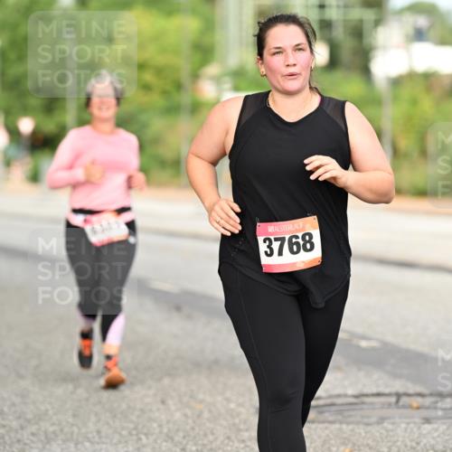 06.09.2026 - CURREX Alsterlauf Dr. Thomas Lammeyer http://msf.ph/oto/10144518 06.09.2026 10:16:26 Laufen 3768 meine-sportfotos.de