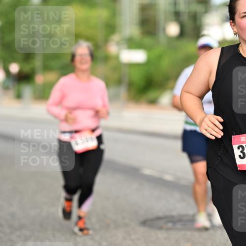 06.09.2026 - CURREX Alsterlauf Dr. Thomas Lammeyer http://msf.ph/oto/10144526 06.09.2026 10:16:27 Laufen 3768 meine-sportfotos.de