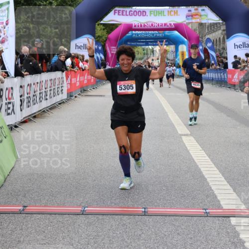 06.09.2026 - CURREX Alsterlauf Strokosch-Dieckow http://msf.ph/oto/10144551 06.09.2026 10:20:31 Ziel 2366, 2572, 3026, 4098, 4099, 4609, 4635, 5305, 6413 meine-sportfotos.de