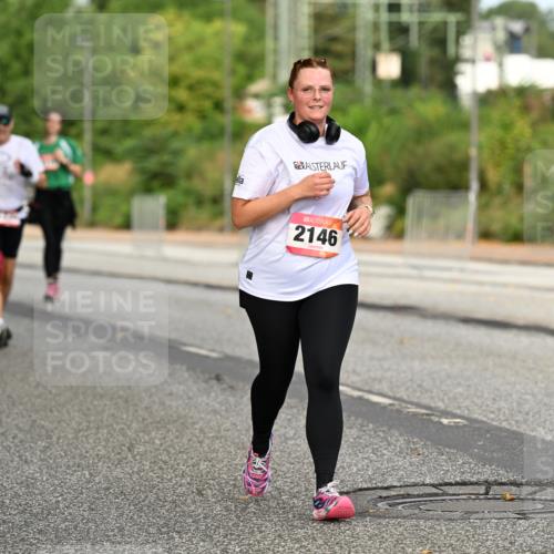 06.09.2026 - CURREX Alsterlauf Dr. Thomas Lammeyer http://msf.ph/oto/10144567 06.09.2026 10:16:35 Laufen 2146 meine-sportfotos.de