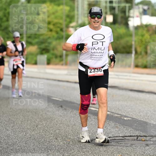 06.09.2026 - CURREX Alsterlauf Dr. Thomas Lammeyer http://msf.ph/oto/10144589 06.09.2026 10:16:39 Laufen 2330 meine-sportfotos.de