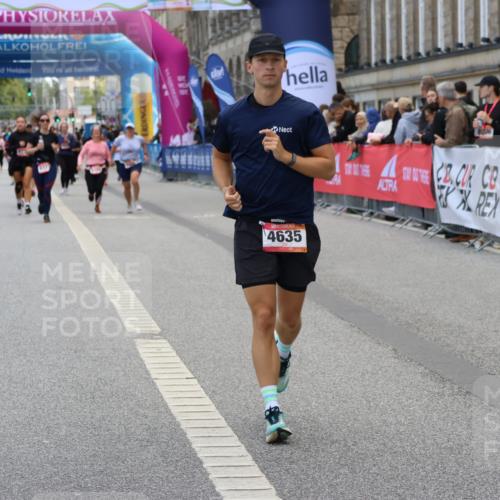 06.09.2026 - CURREX Alsterlauf Strokosch-Dieckow http://msf.ph/oto/10144622 06.09.2026 10:20:35 Ziel 3026, 4609, 4635, 5305, 6413 meine-sportfotos.de