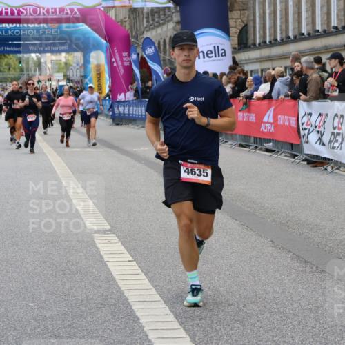 06.09.2026 - CURREX Alsterlauf Strokosch-Dieckow http://msf.ph/oto/10144633 06.09.2026 10:20:35 Ziel 3026, 4609, 4635, 5305, 6413 meine-sportfotos.de