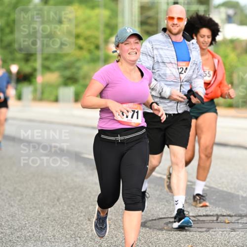 06.09.2026 - CURREX Alsterlauf Dr. Thomas Lammeyer http://msf.ph/oto/10144693 06.09.2026 10:16:55 Laufen 71, 24, 55 meine-sportfotos.de