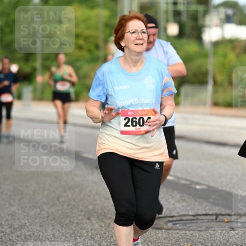 06.09.2026 - CURREX Alsterlauf Dr. Thomas Lammeyer http://msf.ph/oto/10144737 06.09.2026 10:17:02 Laufen 260, 271 meine-sportfotos.de