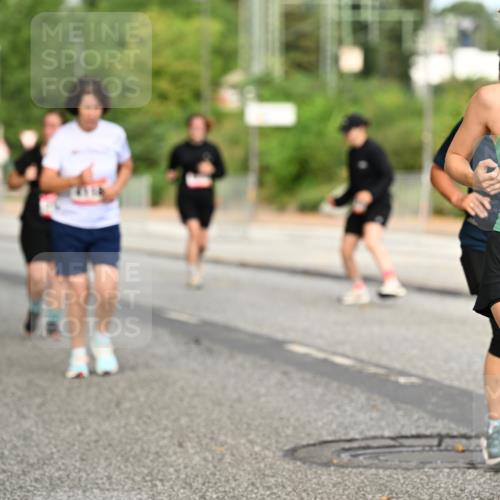 06.09.2026 - CURREX Alsterlauf Dr. Thomas Lammeyer http://msf.ph/oto/10144803 06.09.2026 10:17:09 Laufen 3406 meine-sportfotos.de
