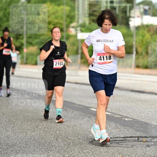 06.09.2026 - CURREX Alsterlauf Dr. Thomas Lammeyer http://msf.ph/oto/10144819 06.09.2026 10:17:11 Laufen 2103, 4118 meine-sportfotos.de