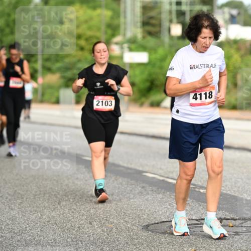 06.09.2026 - CURREX Alsterlauf Dr. Thomas Lammeyer http://msf.ph/oto/10144820 06.09.2026 10:17:11 Laufen 2103, 4118 meine-sportfotos.de