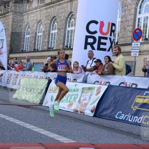 06.09.2026 - CURREX Alsterlauf Strokosch-Dieckow http://msf.ph/oto/10144832 06.09.2026 11:49:30 Ziel 1060, 1216, 1232, 1267, 1312, 1320, 8267 meine-sportfotos.de