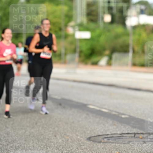 06.09.2026 - CURREX Alsterlauf Dr. Thomas Lammeyer http://msf.ph/oto/10144846 06.09.2026 10:17:14 Laufen 21 meine-sportfotos.de