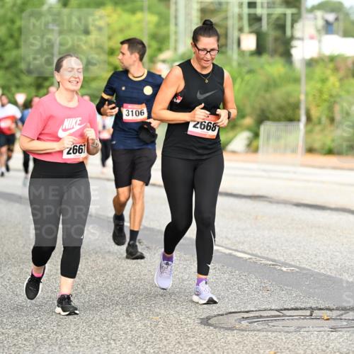 06.09.2026 - CURREX Alsterlauf Dr. Thomas Lammeyer http://msf.ph/oto/10144860 06.09.2026 10:17:15 Laufen 2669, 2661, 3106, 2668 meine-sportfotos.de