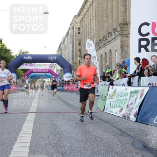 06.09.2026 - CURREX Alsterlauf Yannick Fuchs http://msf.ph/oto/10144910 06.09.2026 09:47:31 Ziel 2865, 2953, 3386, 4313, 4441, 4674, 4863, 5309, 5389, 5407, 5645, 5729, 6021 meine-sportfotos.de