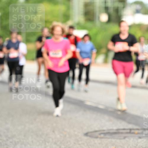 06.09.2026 - CURREX Alsterlauf Dr. Thomas Lammeyer http://msf.ph/oto/10144916 06.09.2026 10:17:21 Laufen  meine-sportfotos.de