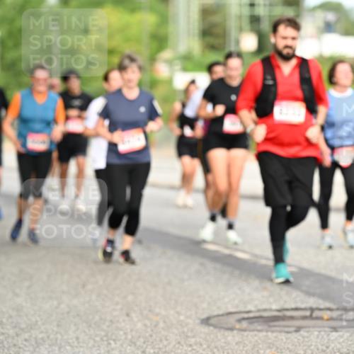 06.09.2026 - CURREX Alsterlauf Dr. Thomas Lammeyer http://msf.ph/oto/10144947 06.09.2026 10:17:25 Laufen  meine-sportfotos.de