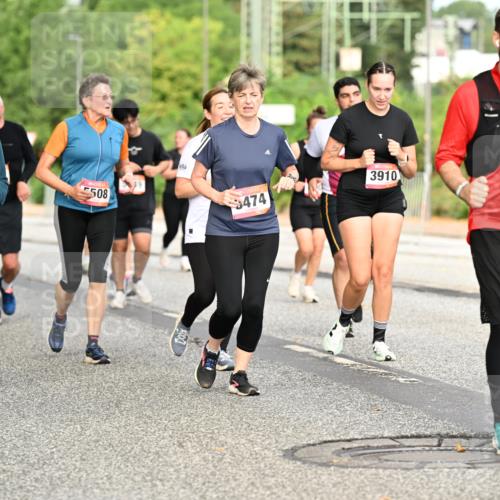 06.09.2026 - CURREX Alsterlauf Dr. Thomas Lammeyer http://msf.ph/oto/10144951 06.09.2026 10:17:25 Laufen 4260, 2362, 5508, 474, 3910, 8232 meine-sportfotos.de