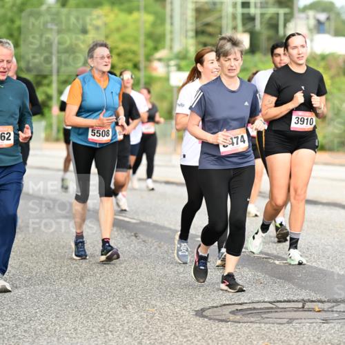 06.09.2026 - CURREX Alsterlauf Dr. Thomas Lammeyer http://msf.ph/oto/10144958 06.09.2026 10:17:26 Laufen 4260, 2362, 5508, 474, 3910 meine-sportfotos.de
