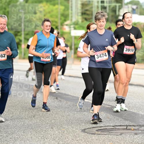 06.09.2026 - CURREX Alsterlauf Dr. Thomas Lammeyer http://msf.ph/oto/10144960 06.09.2026 10:17:26 Laufen 4260, 2362, 08, 3474, 3910 meine-sportfotos.de