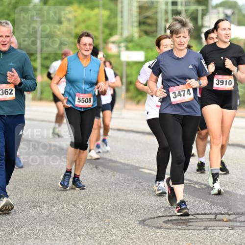 06.09.2026 - CURREX Alsterlauf Dr. Thomas Lammeyer http://msf.ph/oto/10144962 06.09.2026 10:17:26 Laufen 4260, 2362, 5508, 3474, 3910 meine-sportfotos.de