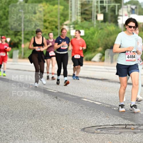 06.09.2026 - CURREX Alsterlauf Dr. Thomas Lammeyer http://msf.ph/oto/10145044 06.09.2026 10:17:35 Laufen 4464 meine-sportfotos.de