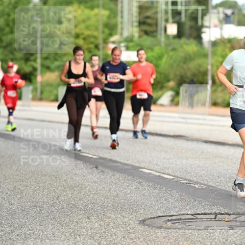 06.09.2026 - CURREX Alsterlauf Dr. Thomas Lammeyer http://msf.ph/oto/10145047 06.09.2026 10:17:36 Laufen 4464, 48 meine-sportfotos.de