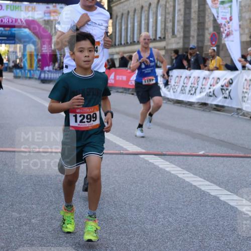 06.09.2026 - CURREX Alsterlauf Strokosch-Dieckow http://msf.ph/oto/10145066 06.09.2026 11:50:48 Ziel 1149, 1157, 1199, 1234, 1299, 8090 meine-sportfotos.de