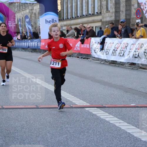06.09.2026 - CURREX Alsterlauf Strokosch-Dieckow http://msf.ph/oto/10145082 06.09.2026 11:50:55 Ziel 1157, 1199, 1211, 1302 meine-sportfotos.de