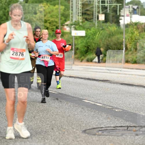 06.09.2026 - CURREX Alsterlauf Dr. Thomas Lammeyer http://msf.ph/oto/10145092 06.09.2026 10:17:42 Laufen 2876, 6211, 6310, 122, 448 meine-sportfotos.de
