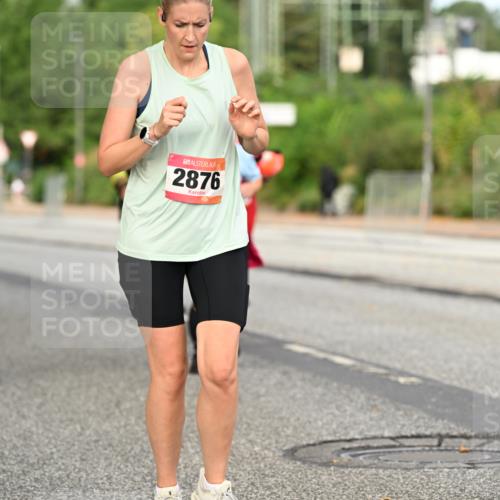 06.09.2026 - CURREX Alsterlauf Dr. Thomas Lammeyer http://msf.ph/oto/10145100 06.09.2026 10:17:42 Laufen 6310, 2876 meine-sportfotos.de
