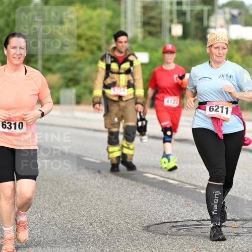 06.09.2026 - CURREX Alsterlauf Dr. Thomas Lammeyer http://msf.ph/oto/10145115 06.09.2026 10:17:44 Laufen 6310, 4122, 6211 meine-sportfotos.de