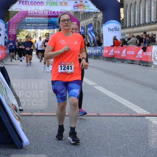 06.09.2026 - CURREX Alsterlauf Strokosch-Dieckow http://msf.ph/oto/10145179 06.09.2026 11:51:03 Ziel 1235, 1241, 1296, 1302, 8162, 8346 meine-sportfotos.de