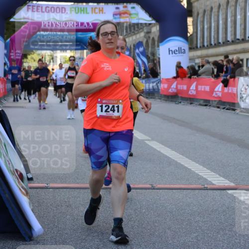 06.09.2026 - CURREX Alsterlauf Strokosch-Dieckow http://msf.ph/oto/10145197 06.09.2026 11:51:03 Ziel 1235, 1241, 1296, 1302, 8162, 8346 meine-sportfotos.de