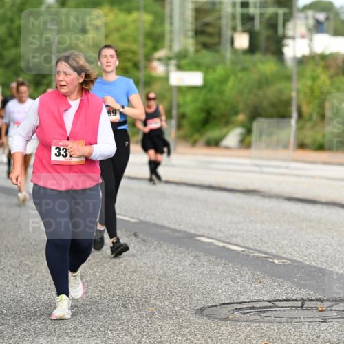 06.09.2026 - CURREX Alsterlauf Dr. Thomas Lammeyer http://msf.ph/oto/10145201 06.09.2026 10:17:59 Laufen 33, 89 meine-sportfotos.de