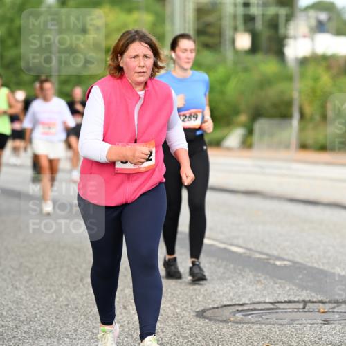 06.09.2026 - CURREX Alsterlauf Dr. Thomas Lammeyer http://msf.ph/oto/10145214 06.09.2026 10:18:00 Laufen 289 meine-sportfotos.de