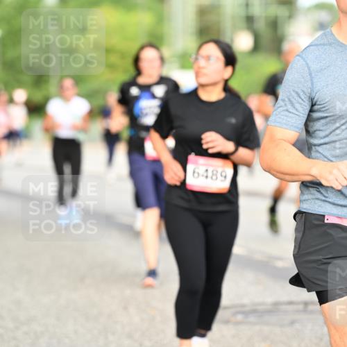 06.09.2026 - CURREX Alsterlauf Dr. Thomas Lammeyer http://msf.ph/oto/10145289 06.09.2026 10:18:08 Laufen 6489 meine-sportfotos.de