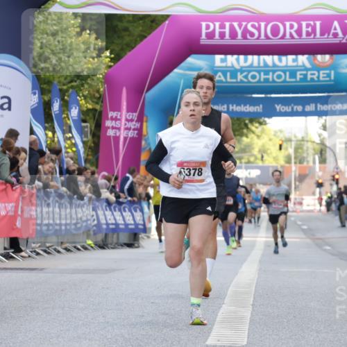 06.09.2026 - CURREX Alsterlauf Yannick Fuchs http://msf.ph/oto/10145308 06.09.2026 09:47:38 Ziel 2850, 2865, 2953, 3386, 4313, 5309, 5863, 6378, 8189 meine-sportfotos.de