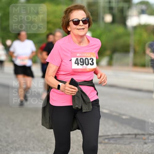 06.09.2026 - CURREX Alsterlauf Dr. Thomas Lammeyer http://msf.ph/oto/10145346 06.09.2026 10:18:14 Laufen 4903 meine-sportfotos.de