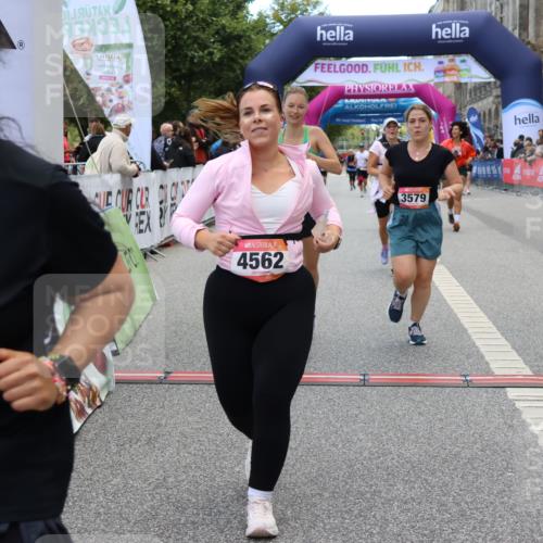 06.09.2026 - CURREX Alsterlauf Strokosch-Dieckow http://msf.ph/oto/10145407 06.09.2026 10:21:10 Ziel 2754, 2755, 2757, 3406, 3495, 3579, 4436, 4562, 4934, 5136, 5562, 5824, 8255 meine-sportfotos.de