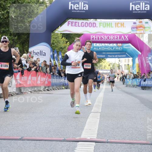 06.09.2026 - CURREX Alsterlauf Yannick Fuchs http://msf.ph/oto/10145416 06.09.2026 09:47:39 Ziel 2850, 2865, 2953, 3386, 4313, 5309, 5863, 6378, 8189 meine-sportfotos.de
