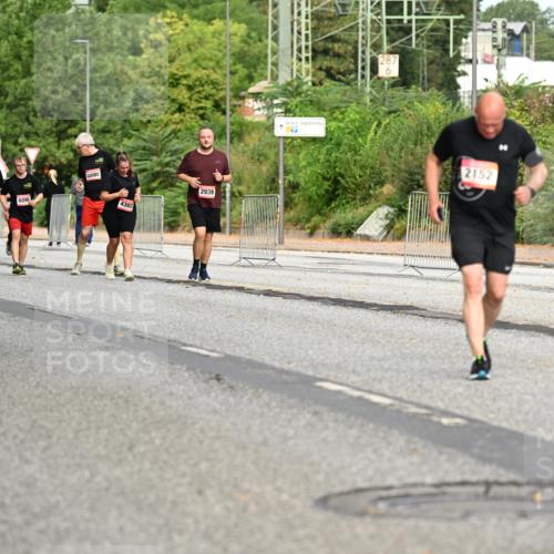 06.09.2026 - CURREX Alsterlauf Dr. Thomas Lammeyer http://msf.ph/oto/10145499 06.09.2026 10:18:30 Laufen 6225, 3582, 6090, 4303, 2939, 287, 6, 2152 meine-sportfotos.de