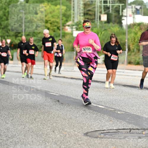 06.09.2026 - CURREX Alsterlauf Dr. Thomas Lammeyer http://msf.ph/oto/10145531 06.09.2026 10:18:37 Laufen 2945, 3305, 4303, 2939 meine-sportfotos.de