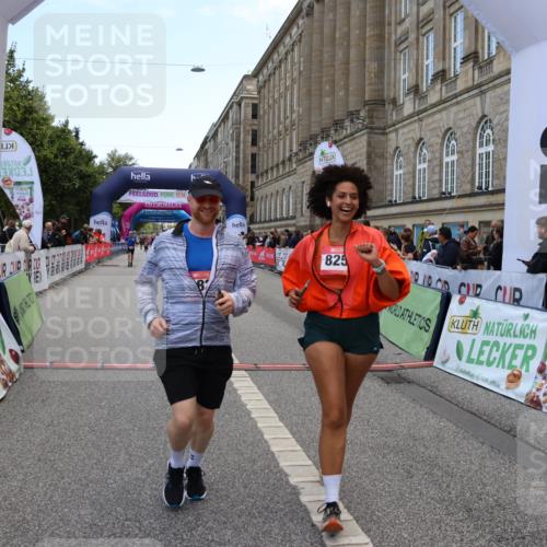 06.09.2026 - CURREX Alsterlauf Strokosch-Dieckow http://msf.ph/oto/10145568 06.09.2026 10:21:16 Ziel 2330, 3406, 3579, 4934, 5562, 5824, 6037, 6038, 8255 meine-sportfotos.de