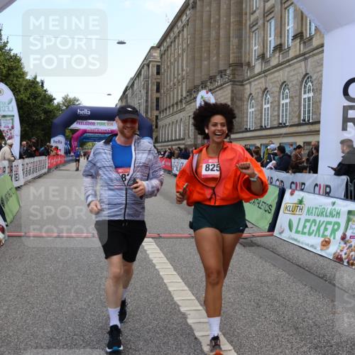 06.09.2026 - CURREX Alsterlauf Strokosch-Dieckow http://msf.ph/oto/10145577 06.09.2026 10:21:16 Ziel 2330, 3406, 3579, 4934, 5562, 5824, 6037, 6038, 8255 meine-sportfotos.de