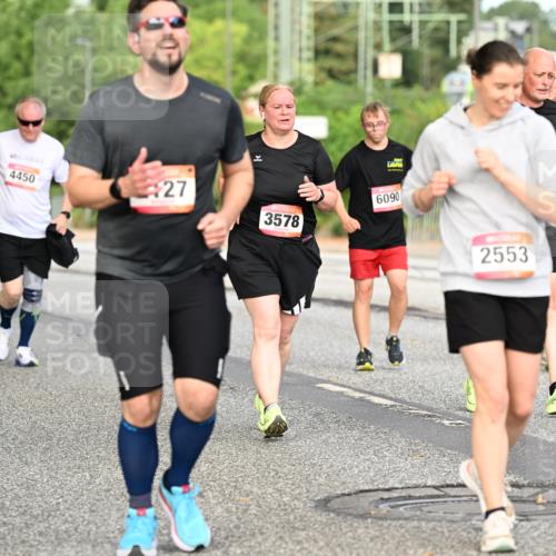 06.09.2026 - CURREX Alsterlauf Dr. Thomas Lammeyer http://msf.ph/oto/10145619 06.09.2026 10:18:47 Laufen 4450, 27, 3578, 6090, 2553 meine-sportfotos.de